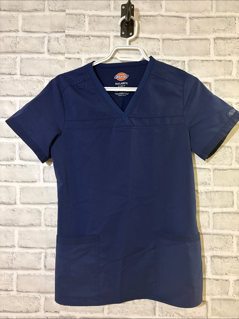 Dickies Navy V-Neck Medical Scrub Top, small